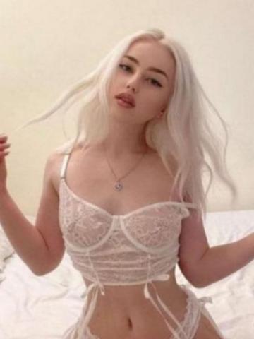 Ирина Особенная Блондинка